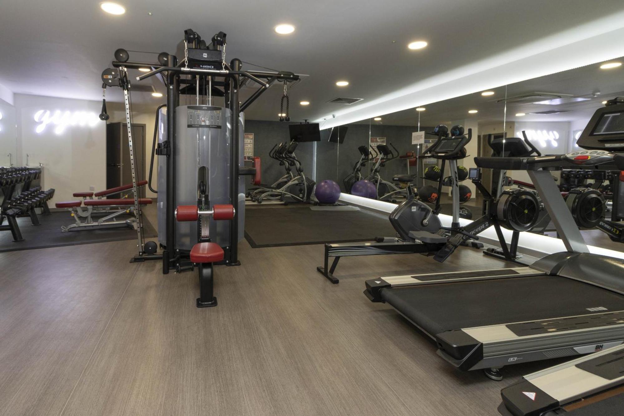 شقة Linacre 11 - Modern 2 Bed Behind The Cathedral With Free Parking And Fast Wifi إكزيتر المظهر الخارجي الصورة